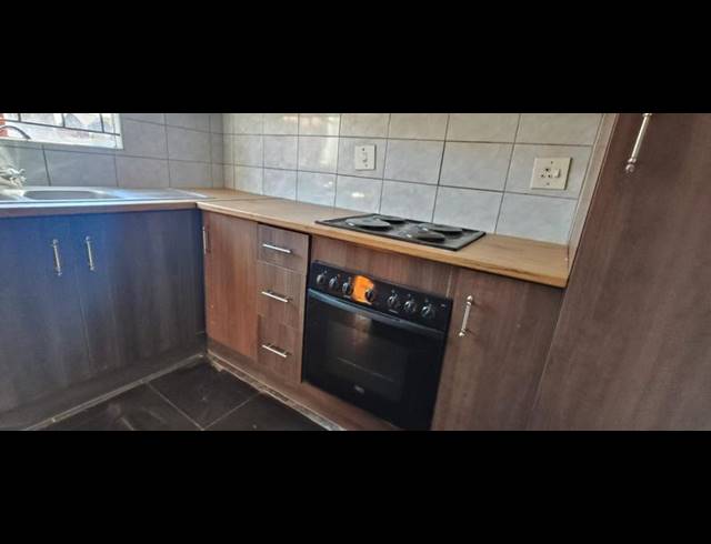 3 BEDROOM HOUSE FOR SALE IN DANVILLE